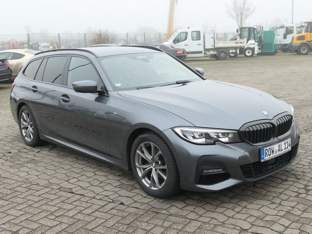 BMW 320 d Touring  xDrive M Sport/AHK/Leder/LED