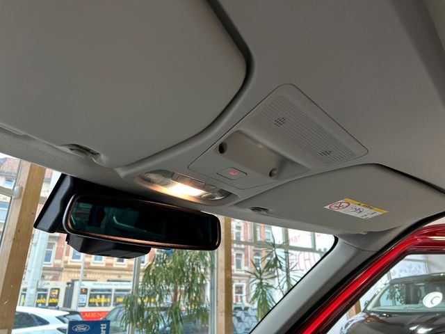 Ford Tourneo Courier Titanium WipaAHK