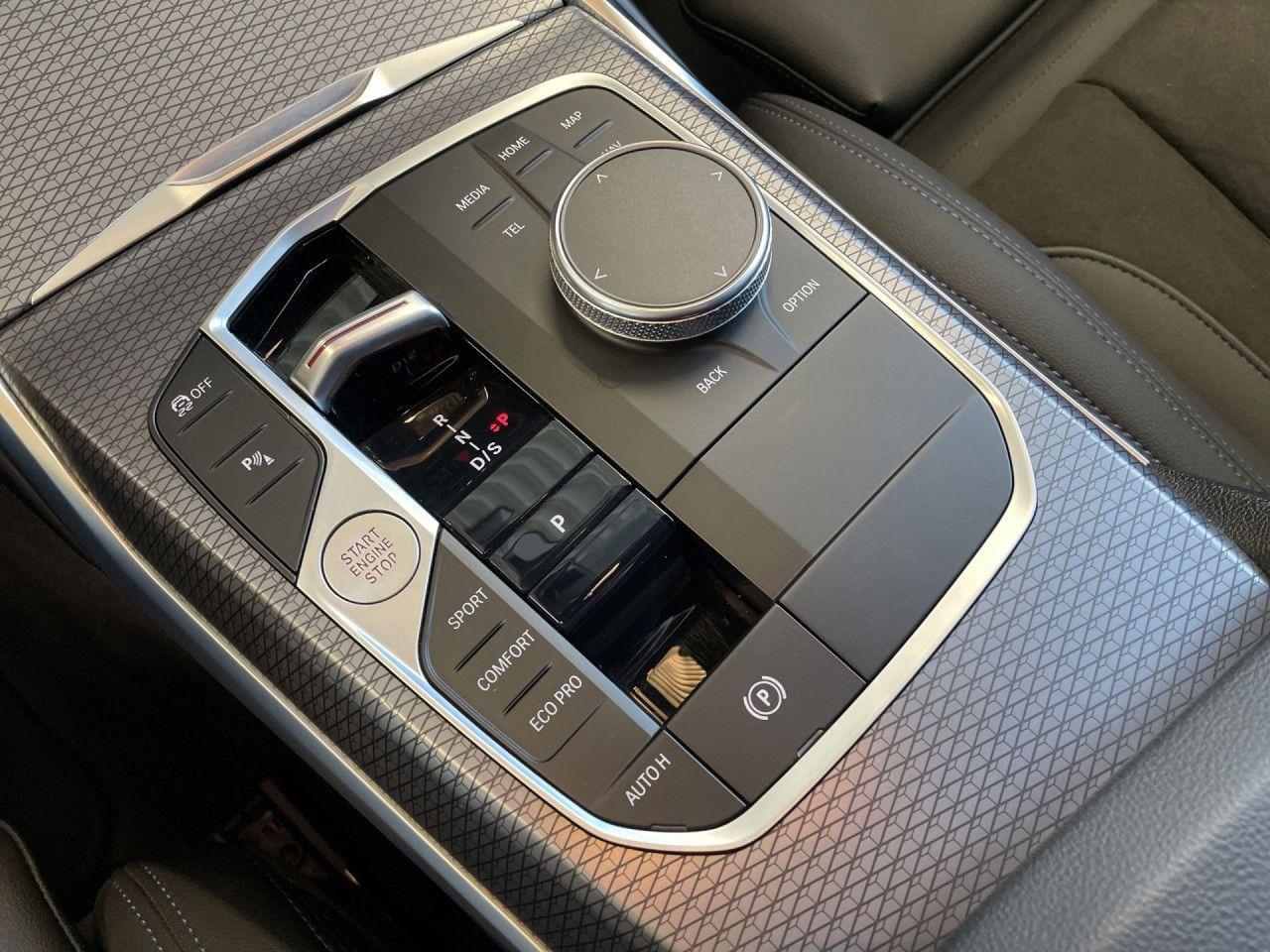 BMW 320dA Tour M Sport - LiveProf,St+Go,HiFi,AdapLED