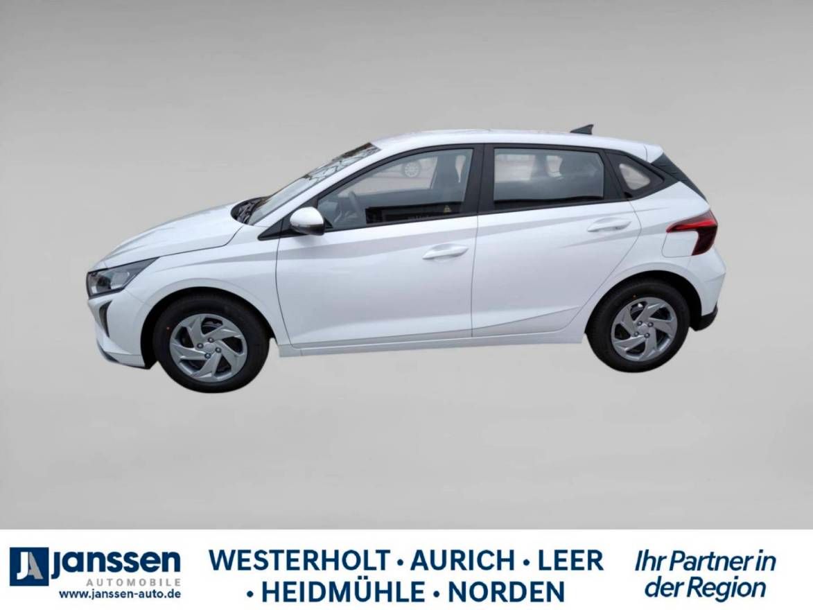 Fahrzeugabbildung Hyundai i20 Select Funktionspaket PDC Navi Rückfahrkamer