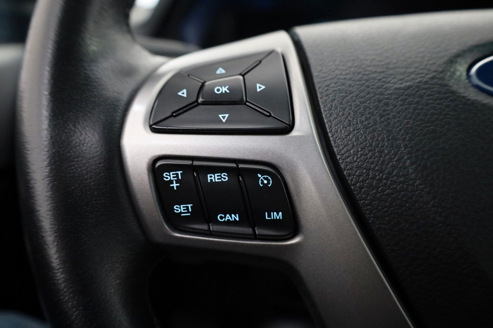 Fahrzeugabbildung Ford Ranger Limited, Leder,CarPlay,Rollo,AHK,GARANTIE