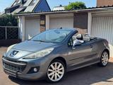 Peugeot 207 CC Cabrio-Coupe Platinum LEDER SHZ KLIMA - Peugeot 207 in Duisburg