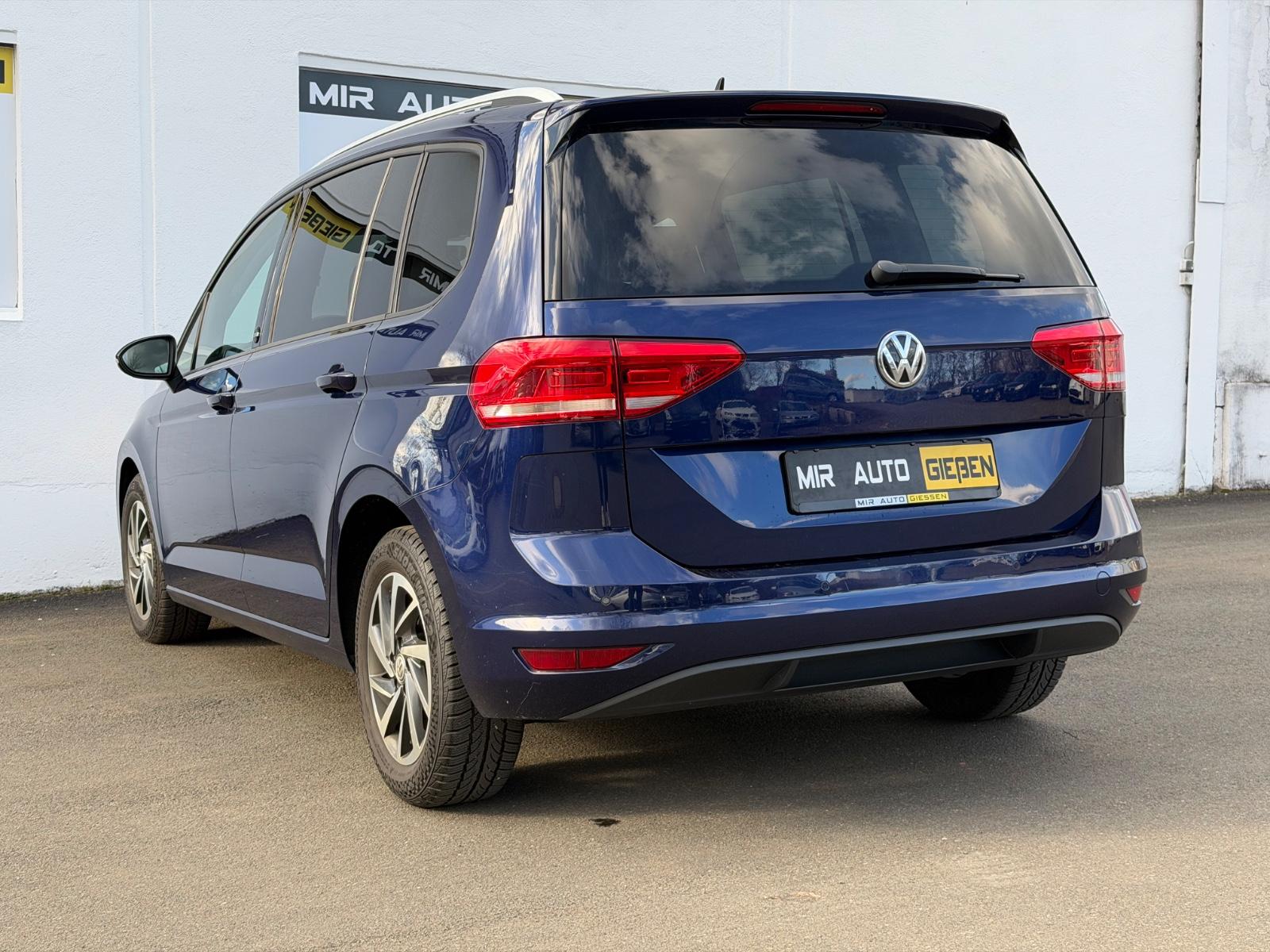Volkswagen Touran 1.6 TDI Sound NAVI 7Sitzer PDC