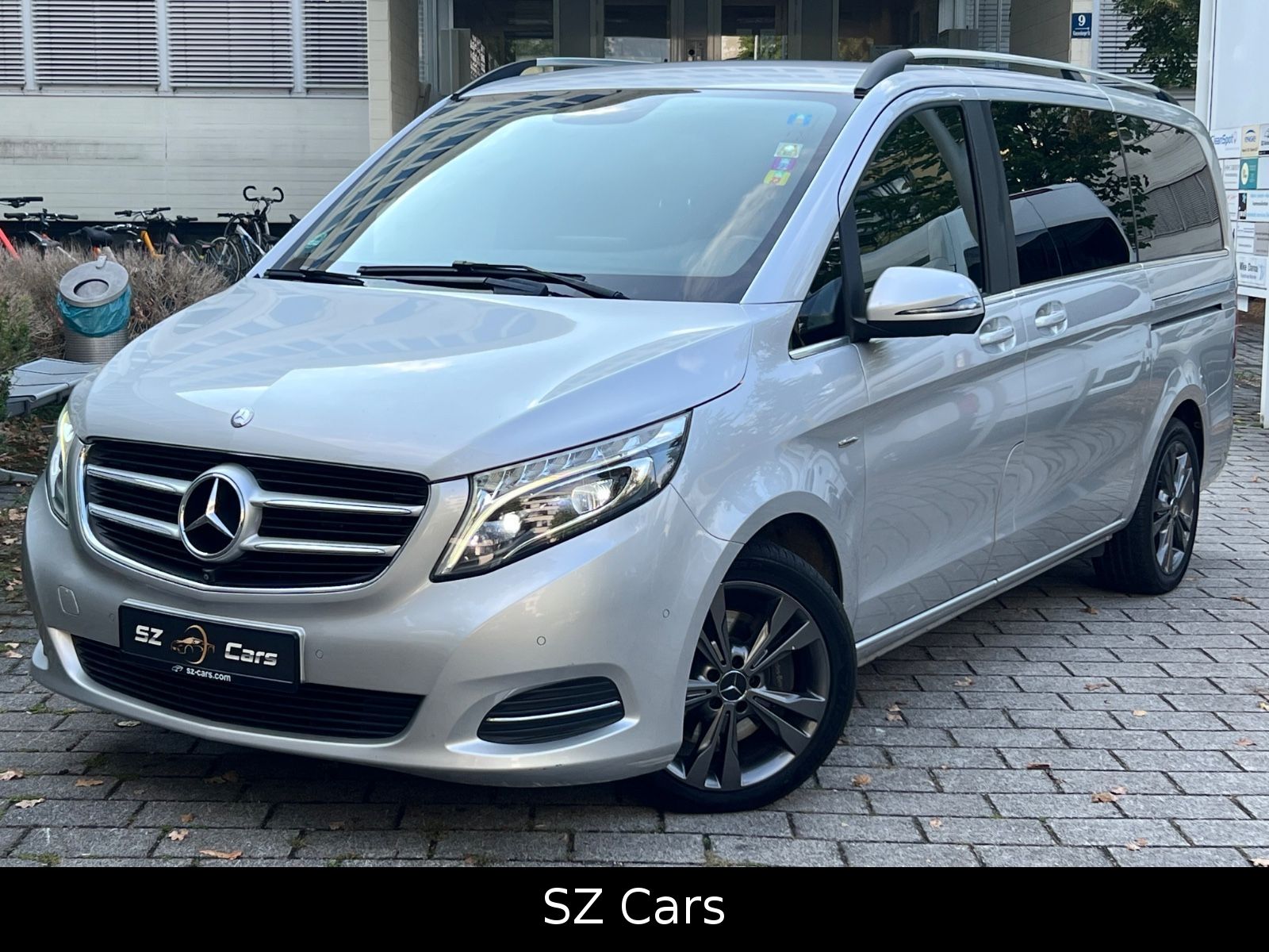 Mercedes-Benz V 250d AVANTGARDE EDITION lang*Pano*LED*