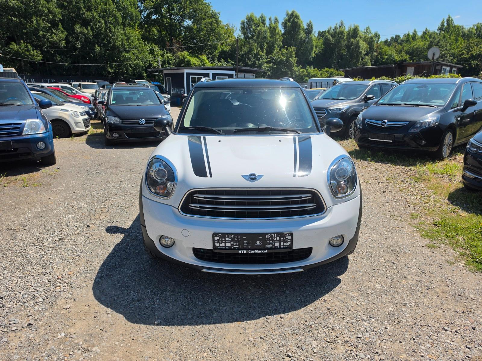 MINI COOPER Countryman All4/BiXenon/Navi/LED/PDC/Temp
