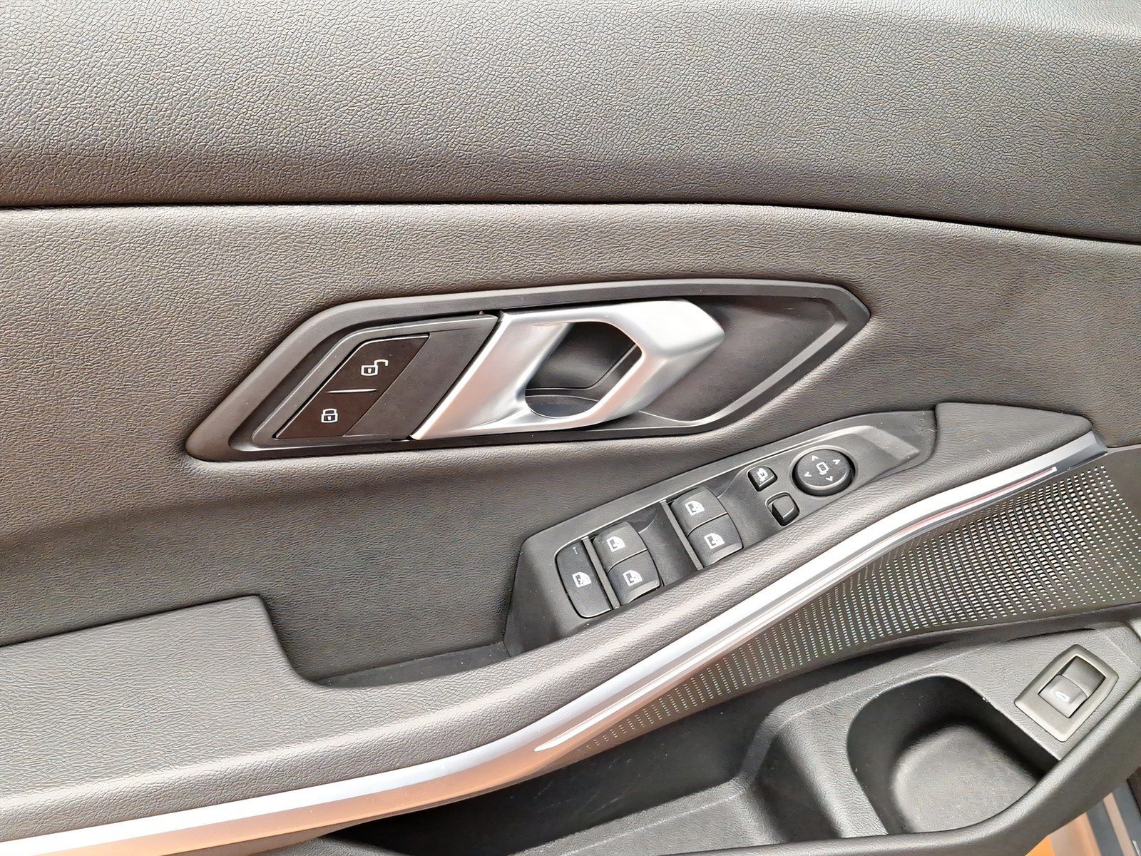 BMW 318 - Bild 16