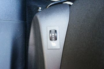 Fahrzeugabbildung Peugeot 2008 Active #Zahnriemen bei 78Tkm erneuert.