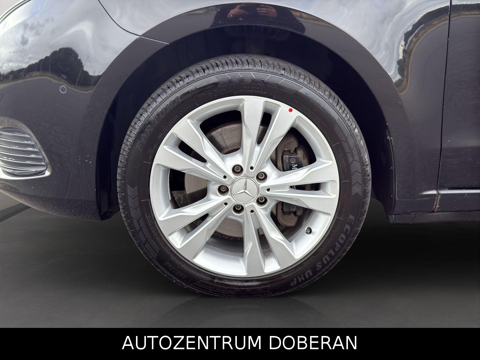 Mercedes-Benz V 250 d Lang R*Kamera 7 Sitze Standheiz 2.5t AHK