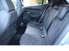 Fahrzeugabbildung Peugeot 2008 GT*Panorama!*Kamera!*Alcantara!*Massage!*F1