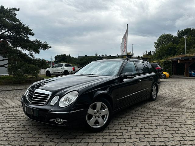 Mercedes-Benz T-Modell E 230 Autom. / Navi / Luftfahrwerk