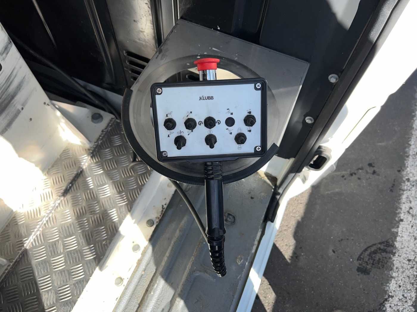 Fahrzeugabbildung Renault Master 2.3 dCi / KLUBB K26, 12m