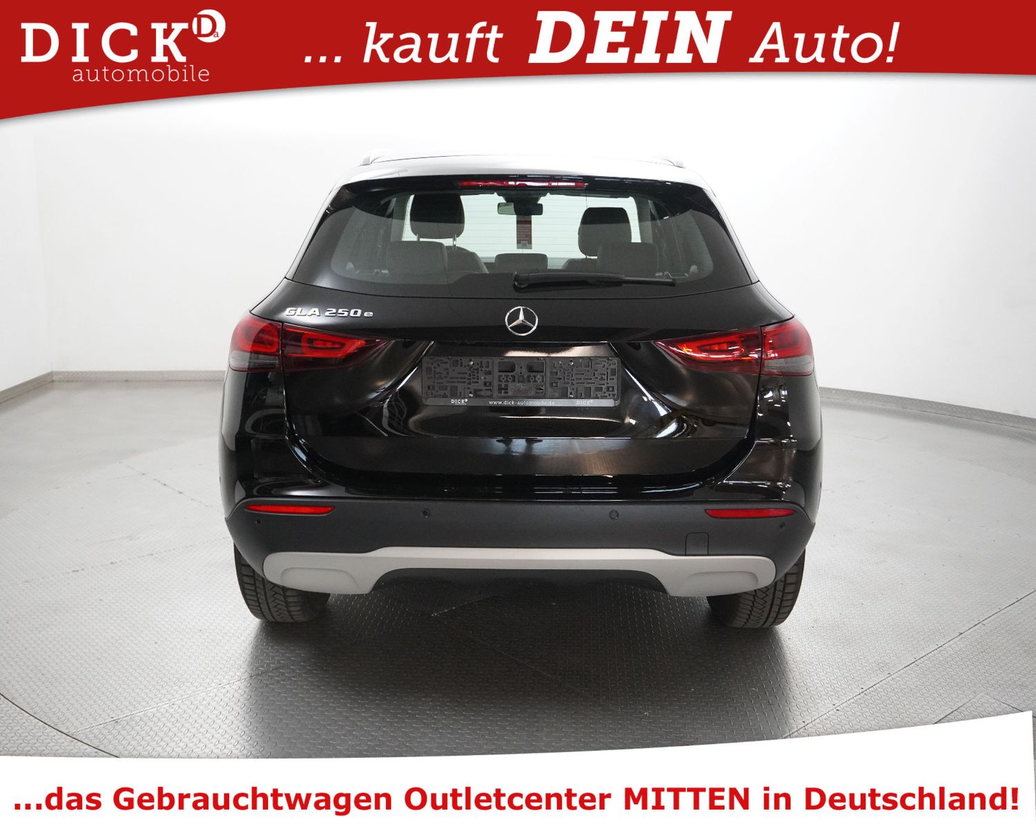 Fahrzeugabbildung Mercedes-Benz GLA250e Style STANDHZ+LEDER+SHZ+NAVI+LED+TEMP+DA