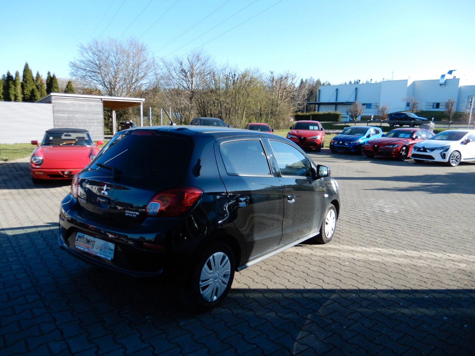 Fahrzeugabbildung Mitsubishi Space Star Diamant Edition 1.0 Klima*Radio