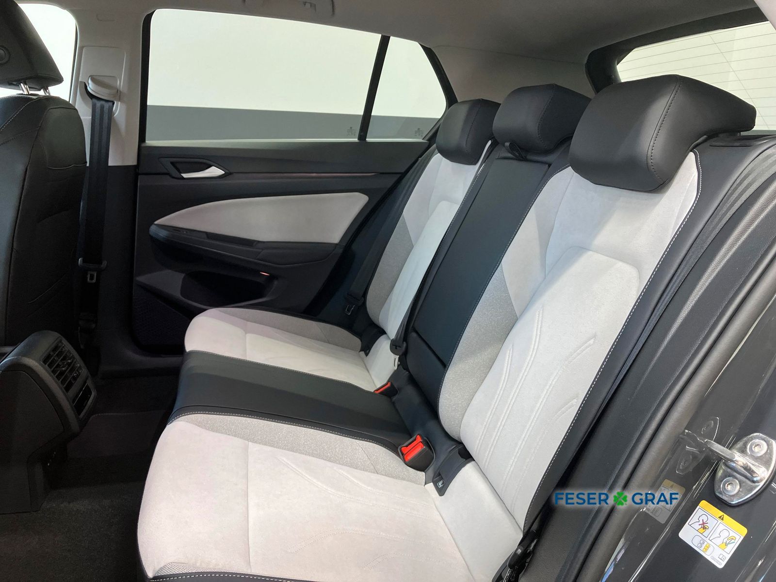 Volkswagen Golf - Bild 7