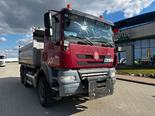 Tatra Pheonix 8P5R33
