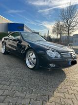 Mercedes-Benz SL 350 - - Mercedes-Benz SL 350 mit Benzin-Antrieb: Automatik