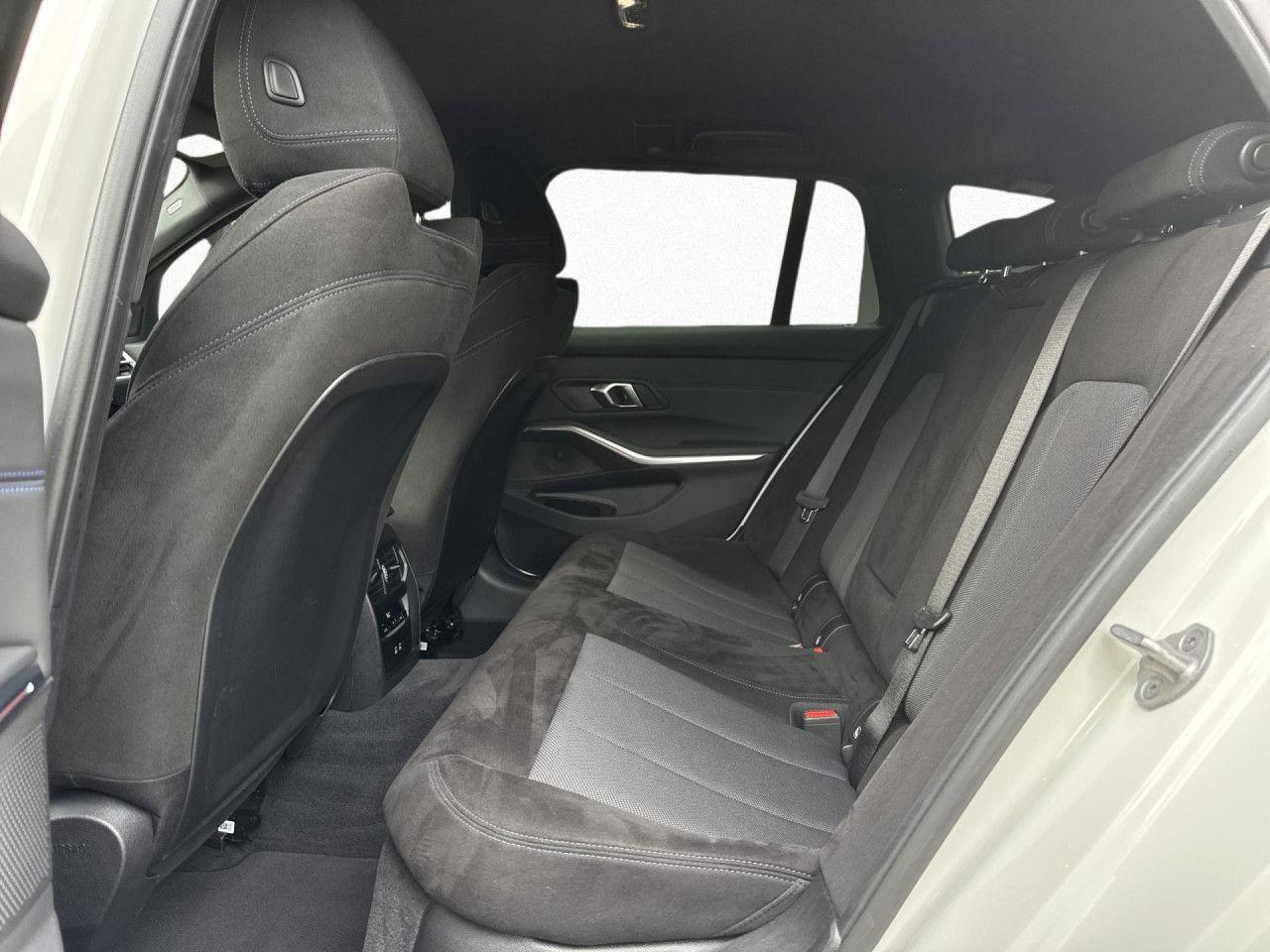 BMW 330d xDr T M SPORT AHK,Stop+Go,LivePro,360,AdLED