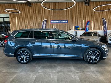 Volkswagen Passat Variant GTE *ACC*Keyless*NAVI*Kamera*