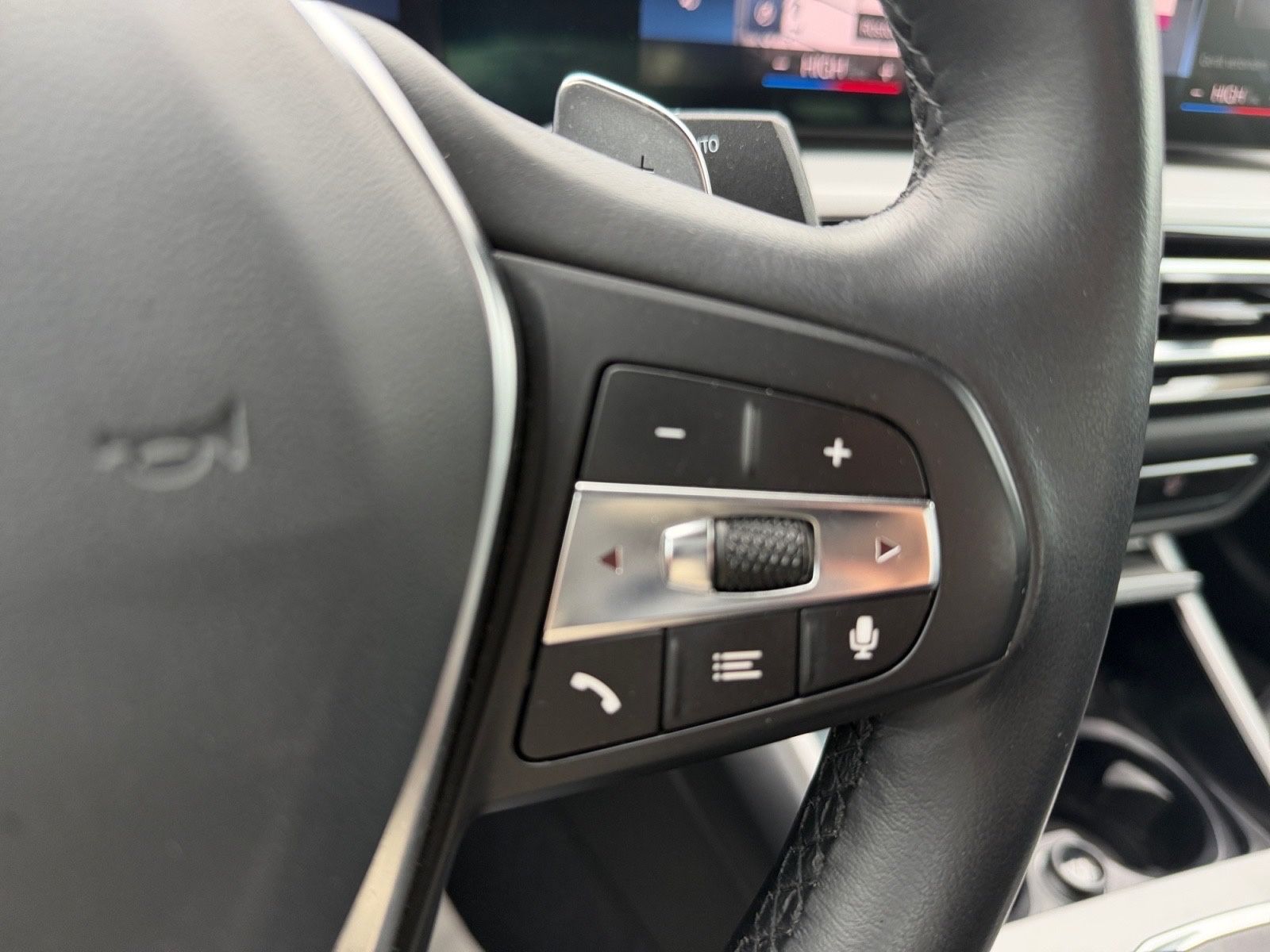 BMW 318 3 Limousine 318 i Navi Leder LED foto 17