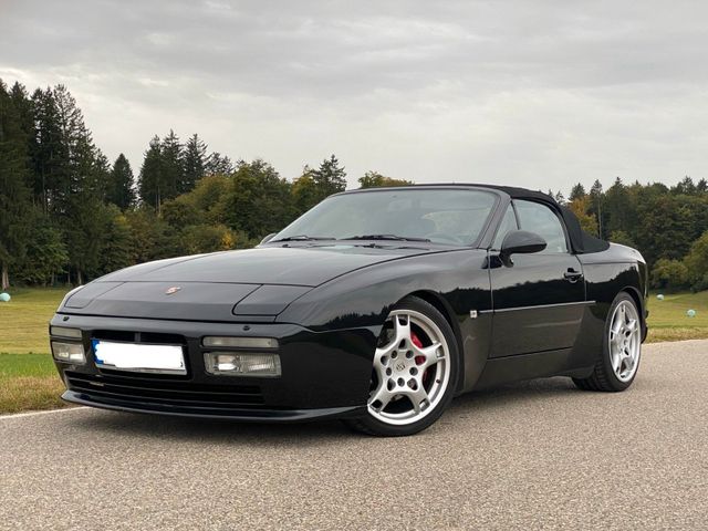 Porsche 944 Turbo Cabriolet