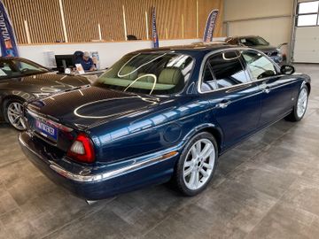 Jaguar XJ 2.7 D XJ6 Sovereign *Klima*Navi*PDC*Bluetooth