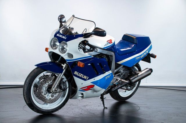 Suzuki GSX-R 750