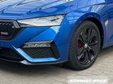 Skoda Octavia Combi 2.0 TSI DSG RS NAVI LED PDC DAB - Skoda Octavia: Blau