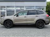 Subaru Forester 2.0 D Exclusive AHK-abnehmbar - silberne Subaru Forester