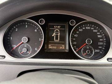 Volkswagen Passat Variant - 9