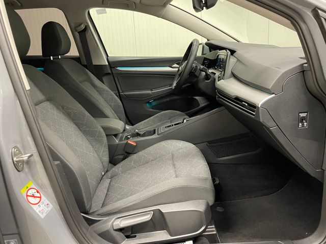 Golf VIII Life 1.0 eTSI DSG RFK NAVI ACC SHZ