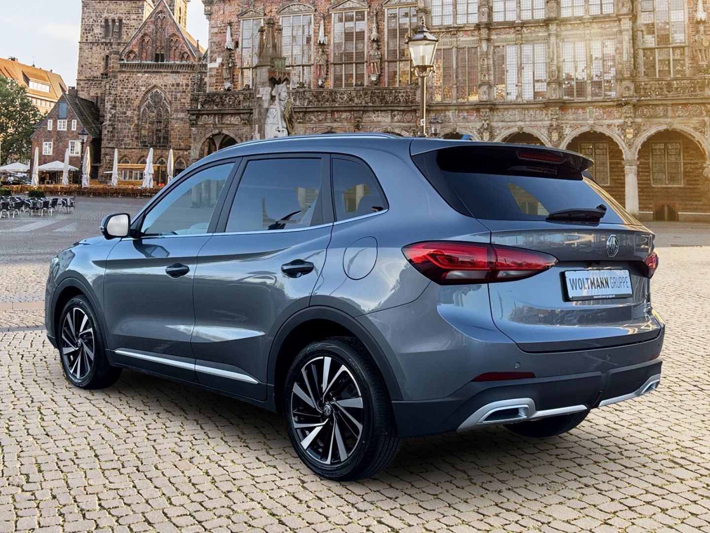 Fahrzeugabbildung MG ZS Hybrid+LUX AT MY25 TOP FINANZ* versch. Farben
