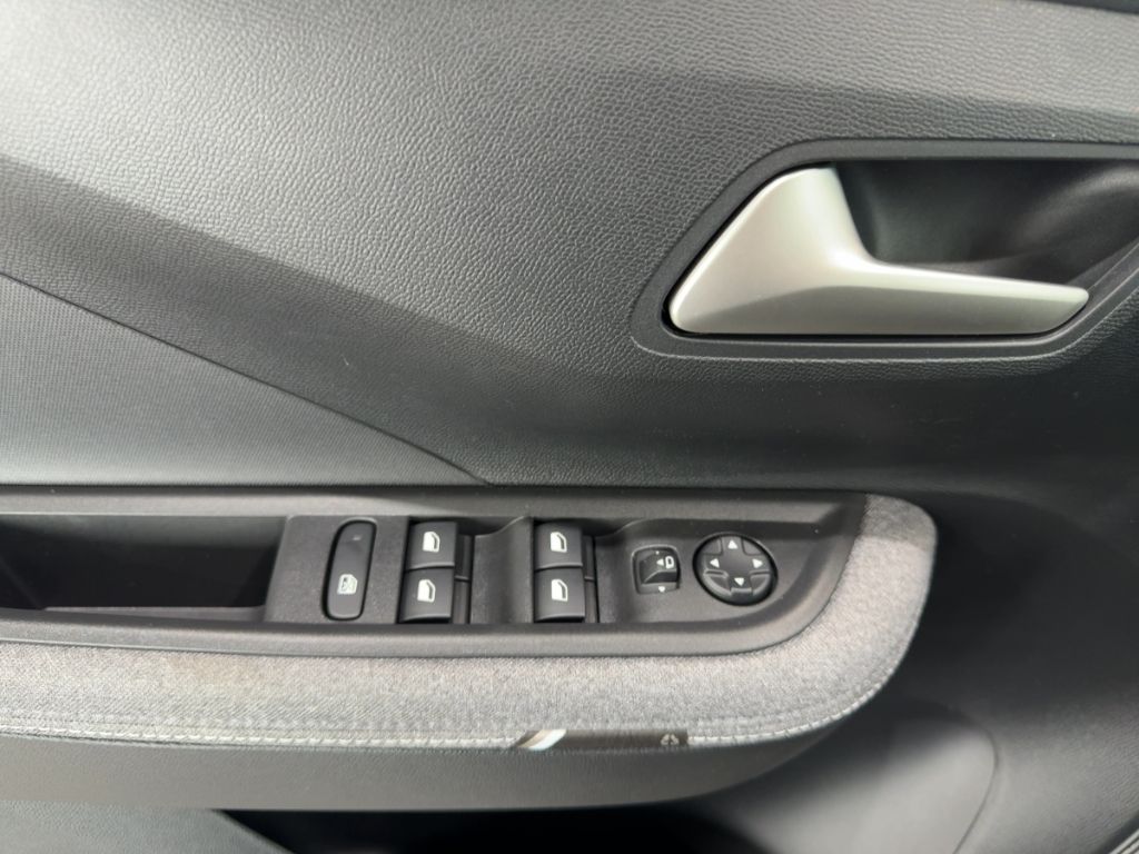 Fahrzeugabbildung Opel Frontera GS, Allwetter, RFK, Navi, SHZ, LHZ