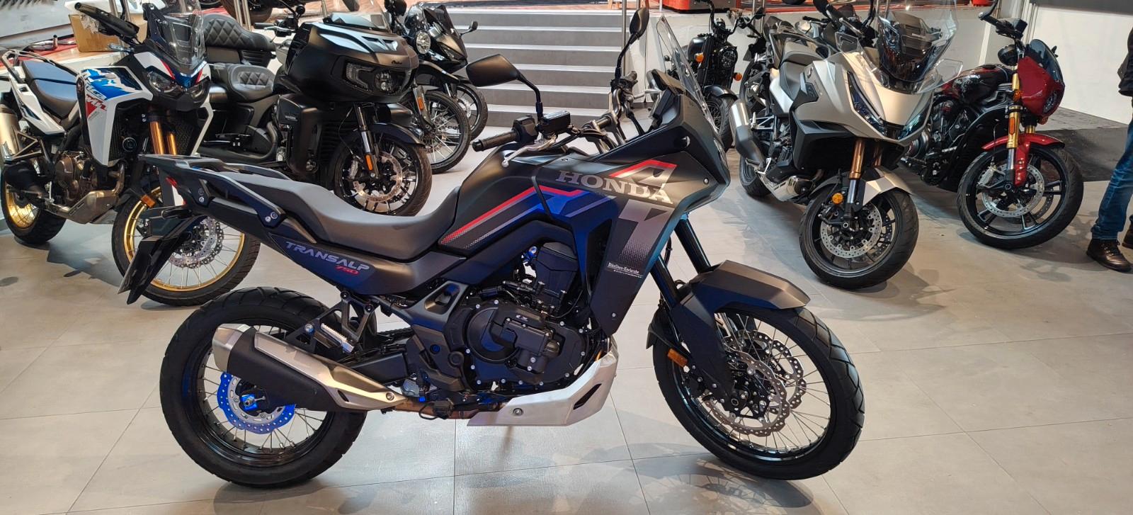 Honda XL750 Transalp E-Clutch Vorführfahrzeug