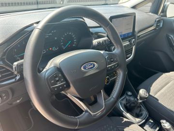 Fahrzeugabbildung Ford Fiesta Titanium S&S 1.1 Sportsitze LED SHZ