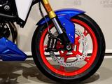 BMW F 900 R - BMW R 90