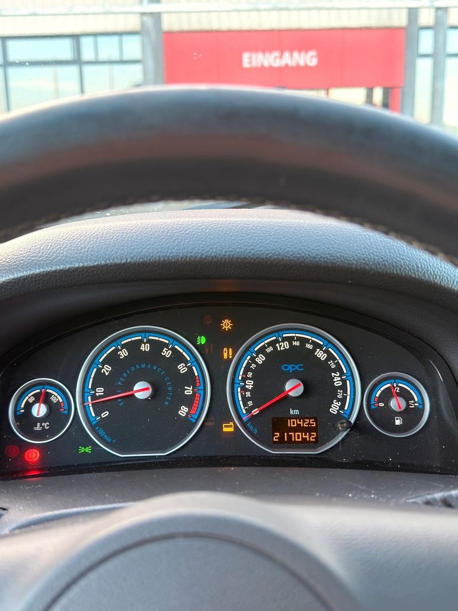 Opel Vectra 2006 — photo 9