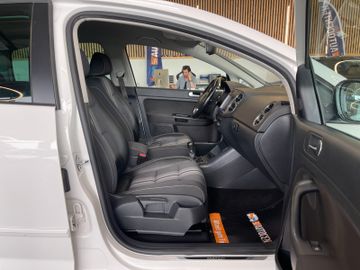 Volkswagen Golf Plus VI Match *TEILLEDER*NAVI*SZHZ*PDC*