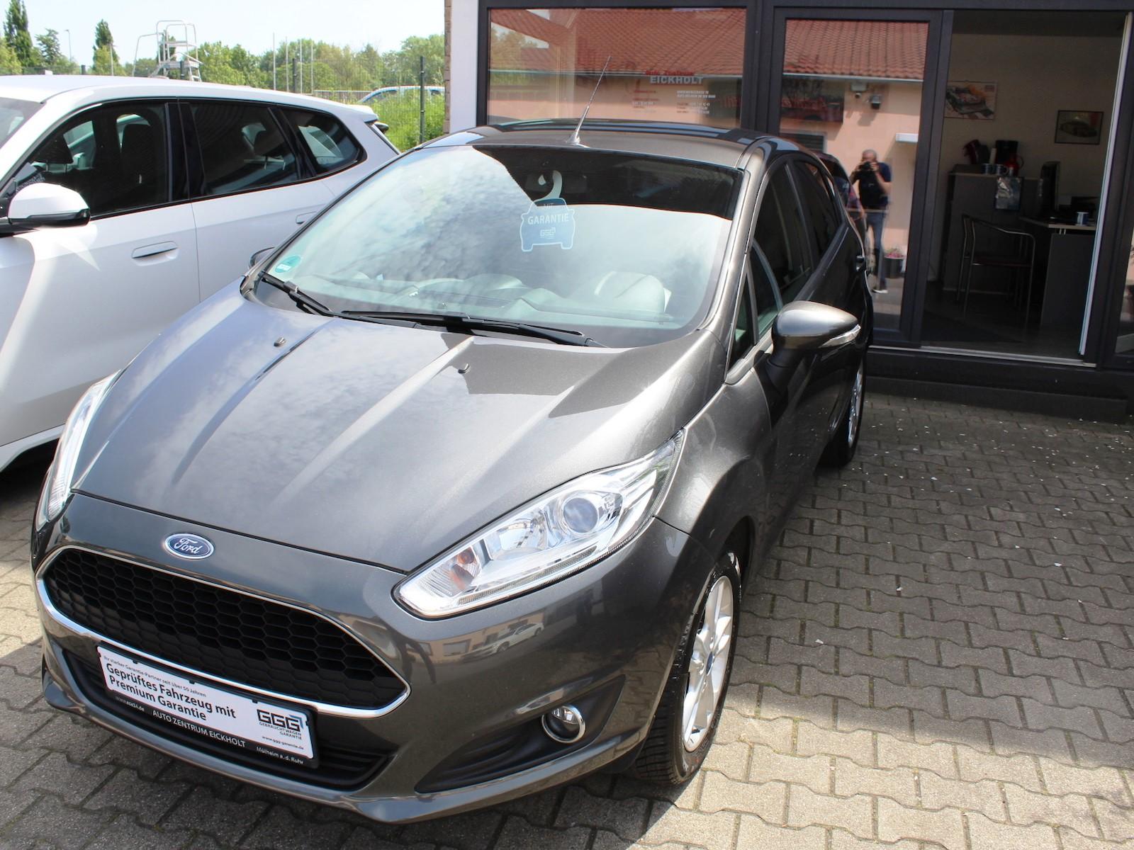 Ford Fiesta Trend 1,0 59 KW Allwetter Klimaanlage Top
