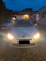 Renault Fluence 2.0/140 PS/Einparkhilfe/Te... - Renault Fluence Gebrauchtwagen