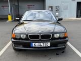 BMW 740iA aus Sammlungsbestand 2 Hand wenig KM - BMW 740 in Köln
