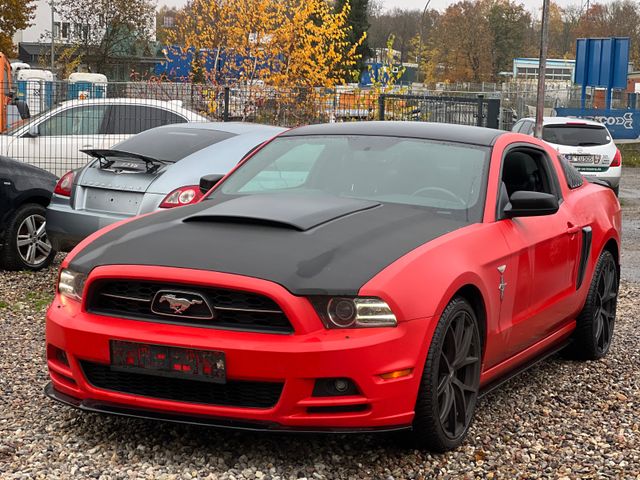 Ford Mustang  Automatik  Alu Leder Navi Xenon LED