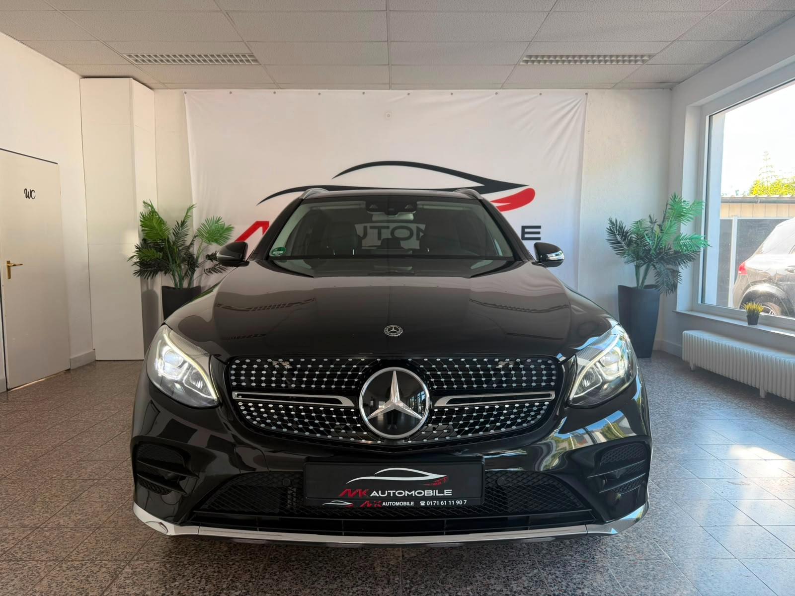 Mercedes-Benz GLC 250d 4Matic AMG Pano Kamera LED ACC Leder