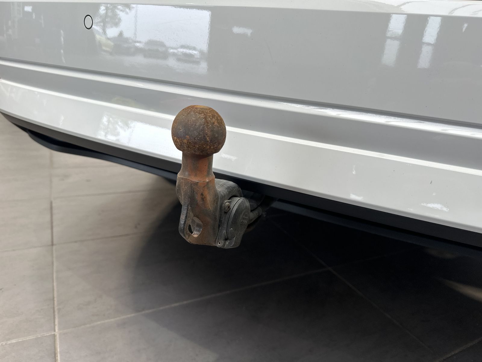 Fahrzeugabbildung SKODA Octavia Combi 2.0 TDI DSG Ambition NAV+LED+AHK