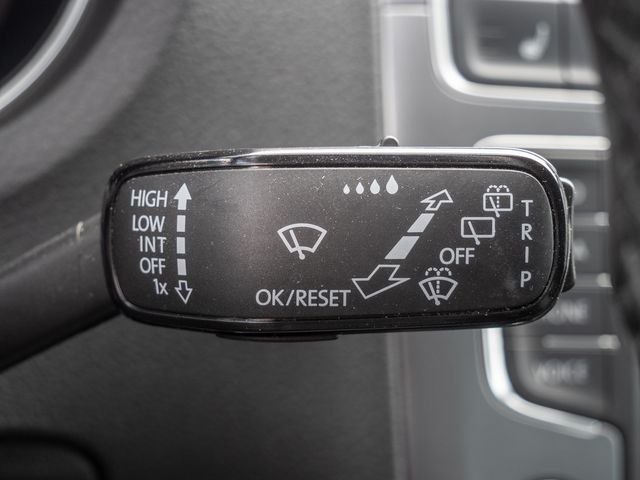 Polo 1.2 TSI Allstar BMT KLIMA PDC SHZ NAVI LED