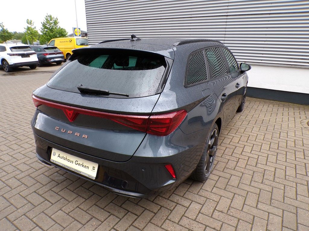 Fahrzeugabbildung CUPRA Leon Sportstourer 1.5 eTSI DSG