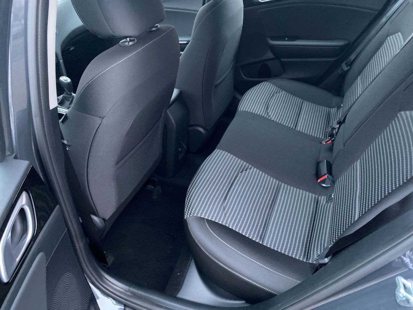 Fahrzeugabbildung Kia Ceed VISION 1.5 T-GDI *KOMFORT-PLUS-PAKET*NAVIGA