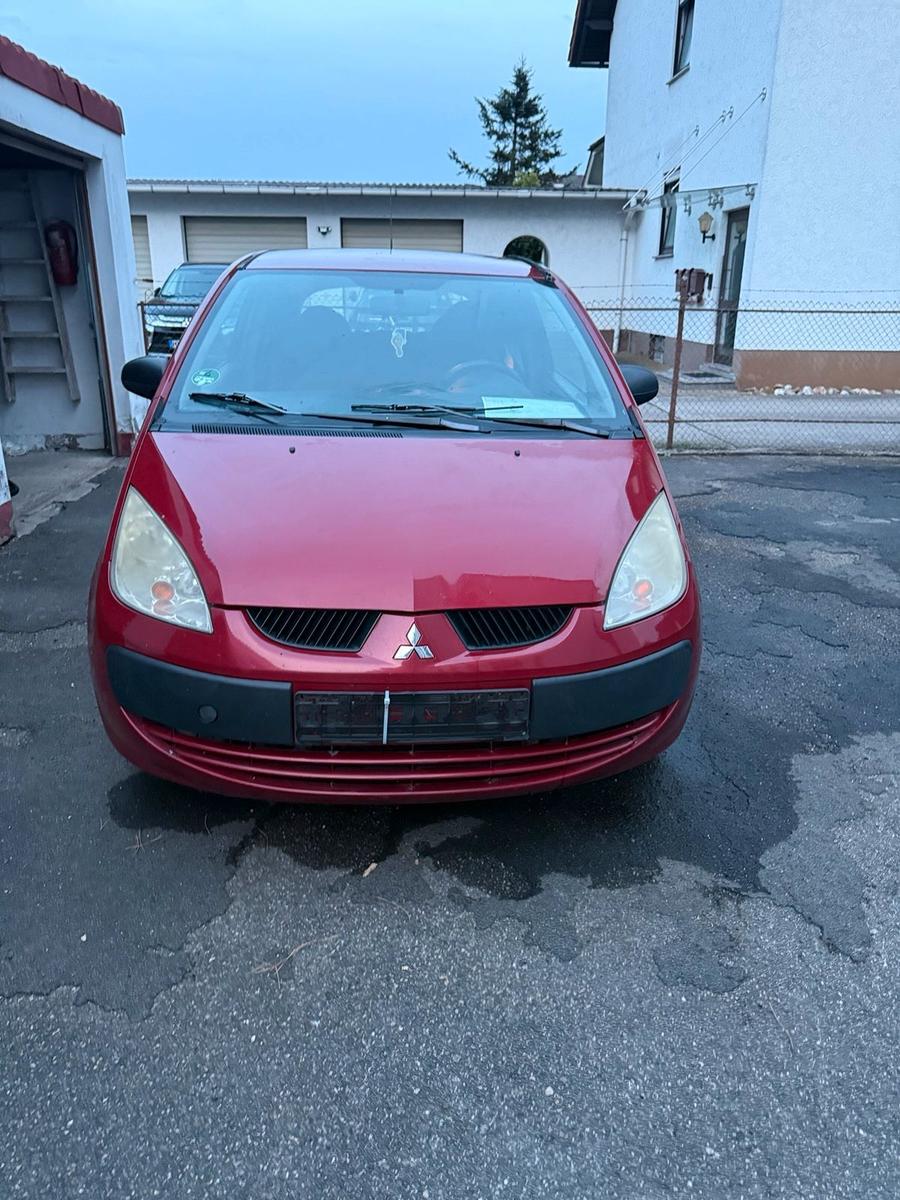 Mitsubishi Colt