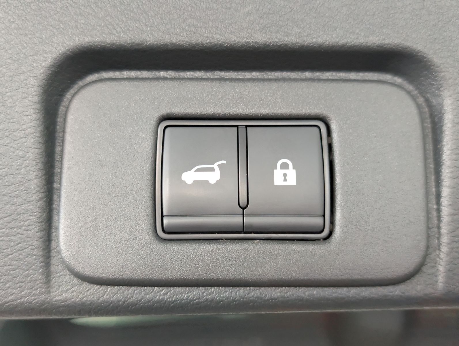 Fahrzeugabbildung Nissan X-Trail 1.5 e-Power e-4 Tekna Bose HUD LED+ 20"