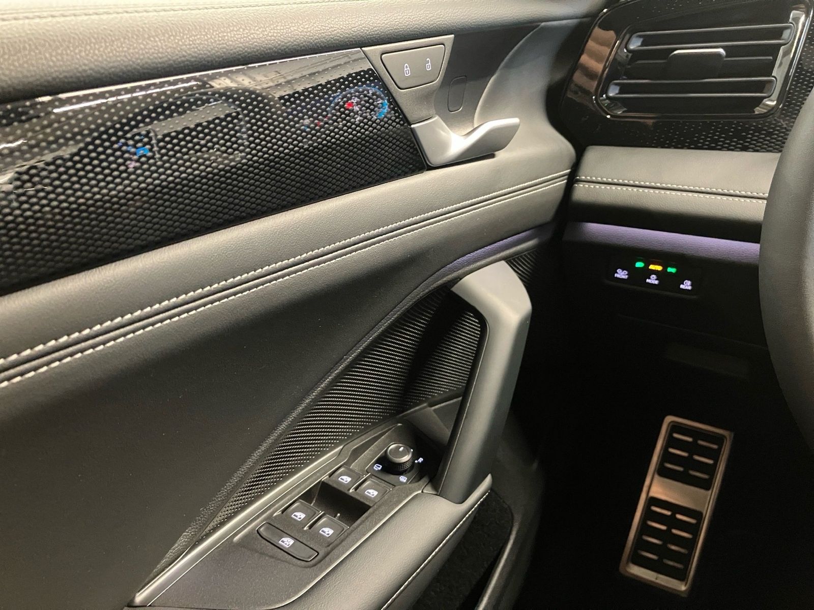 Volkswagen Tiguan - Bild 15