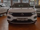 Volkswagen T-Roc United ACC/AHK SHZ KAMERA NAVI AHK ACC LED - Volkswagen T-Roc: United